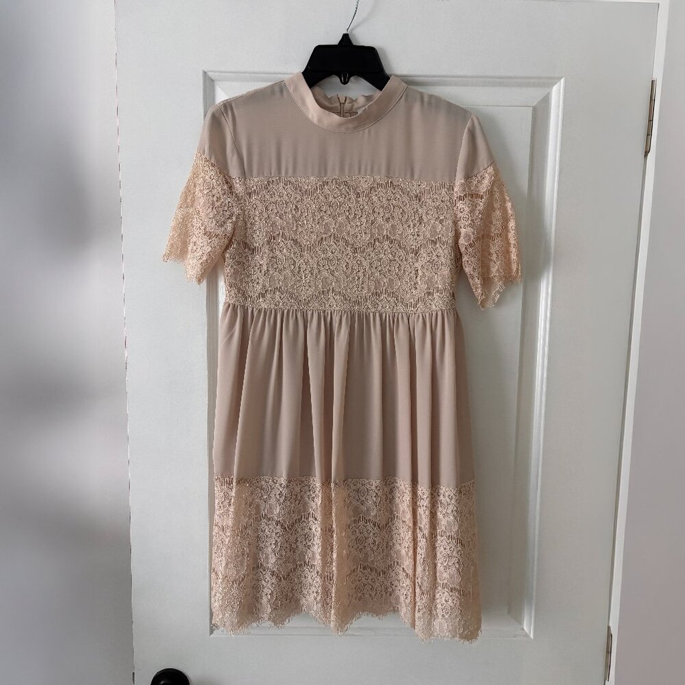 WAYF Babydoll lace dress (XS, worn once)